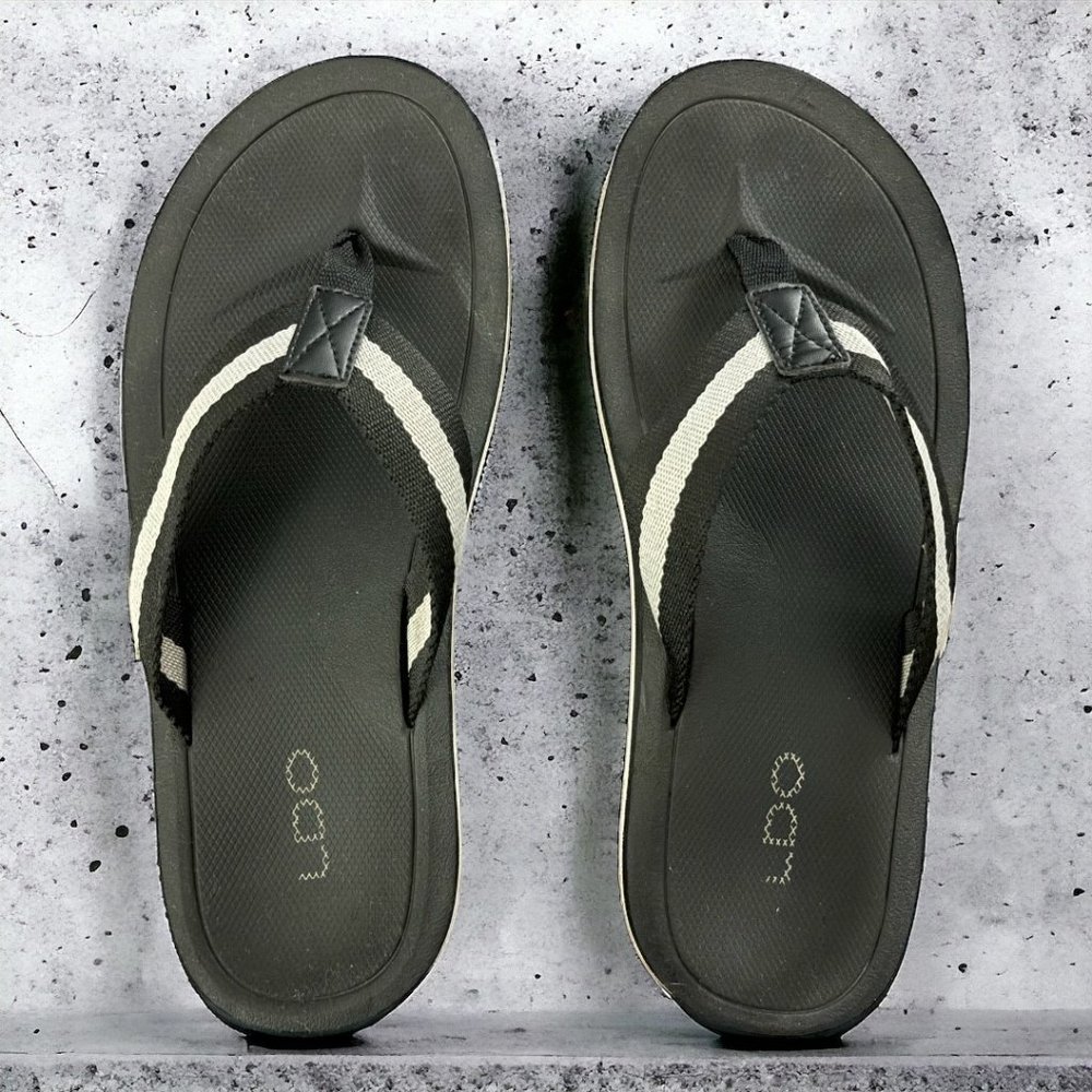 Aldo Black & Gray Sandals